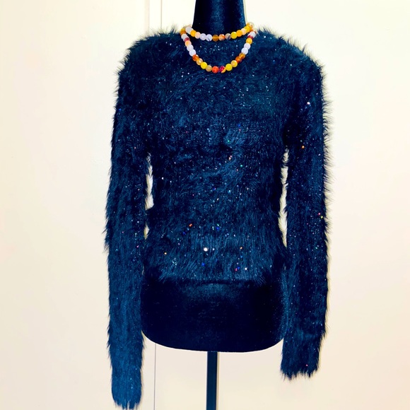 Zara knit top/sweater - Picture 1 of 7